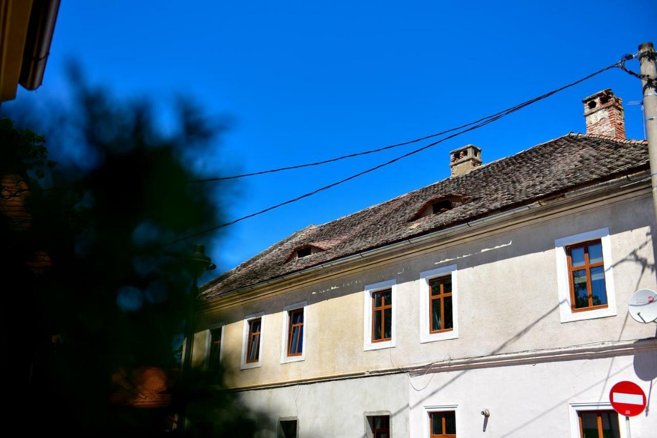 Old Apartment *